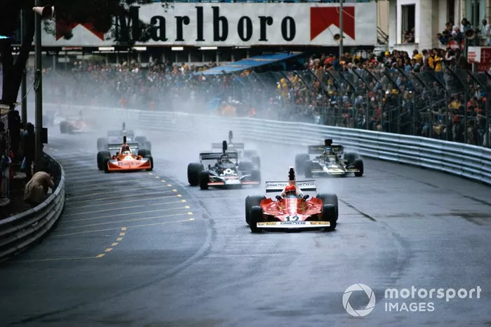 Niki Lauda, Ferrari 312T, líder al inicio