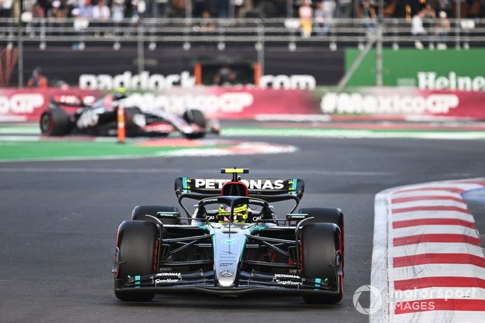 Lewis Hamilton, Mercedes F1 W15 