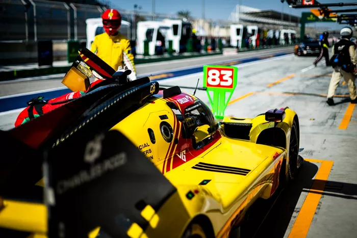 #83 AF Corse Ferrari 499P: Robert Kubica, Robert Shwartzman, Yifei Ye