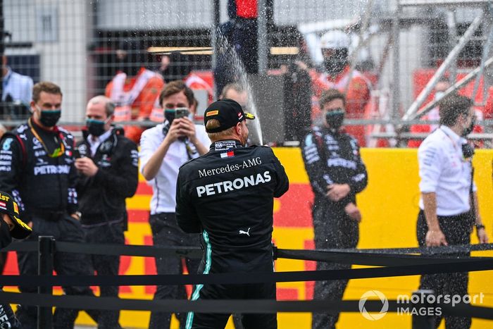 Podio: segundo lugar Valtteri Bottas, Mercedes-AMG Petronas F1