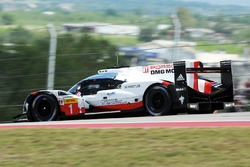 Экипаж №1 команды Porsche Team, Porsche 919 Hybrid: Андре Лоттерер, Ник Тэнди, Нил Джани