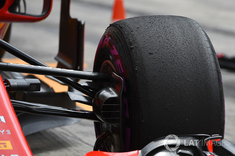 Ferrari SF71H front Pirelli tyre
