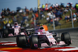 Esteban Ocon, Sahara Force India F1 VJM10, Sergio Pérez, Sahara Force India F1 VJM10