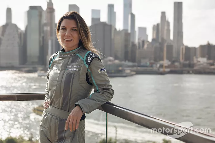 Katherine Legge (Mahindra)