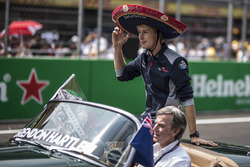 Brendon Hartley, Scuderia Toro Rosso on the drivers parade