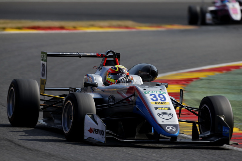 Alex Palou, Hitech Bullfrog GP Dallara F317 - Mercedes-Benz