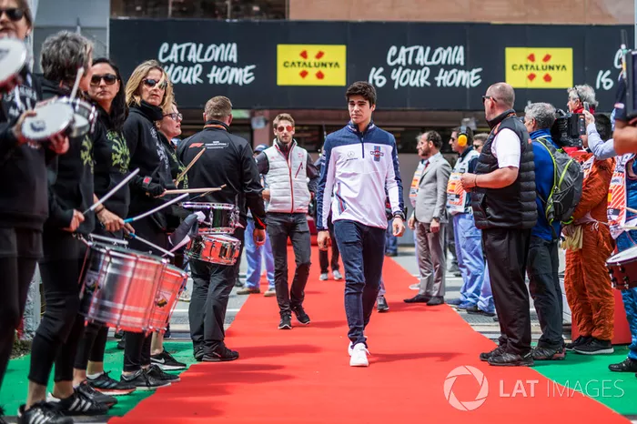 Lance Stroll, Williams en el desfile de pilotos