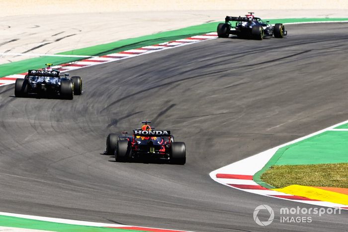 Lewis Hamilton, Mercedes W12, Valtteri Bottas, Mercedes W12, Max Verstappen, Red Bull Racing RB16B