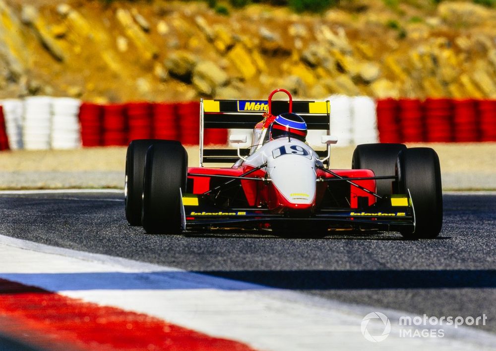 Bouchut refused to give up on his F1 dreams and landed an F3000 drive in 1995 but it didn't open the door to grand prix racing