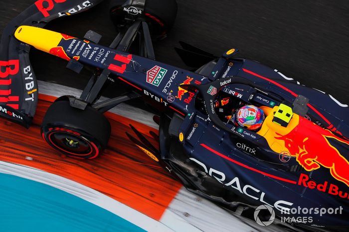 Sergio Pérez, Red Bull Racing RB18