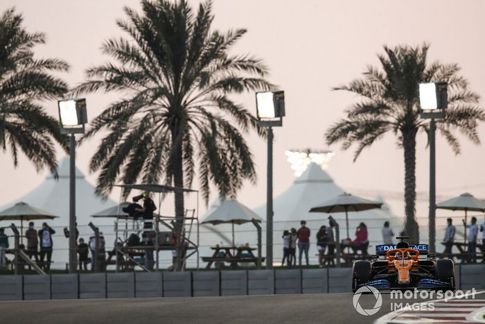 Carlos Sainz Jr., McLaren MCL35