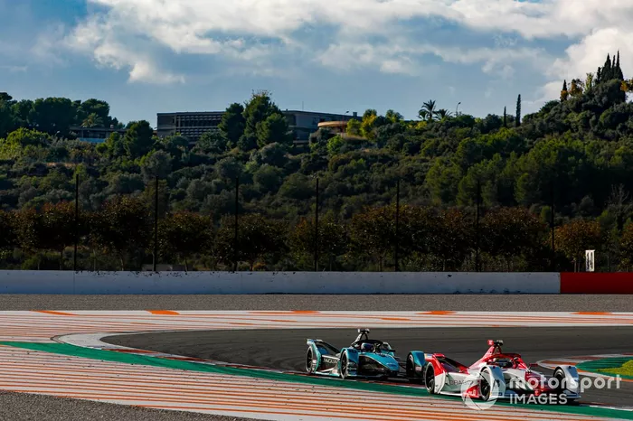 Sergio Sette Camara, Dragon Penske Autosport, Penske EV-4, Sam Bird, Panasonic Jaguar Racing, Jaguar I-Type 5