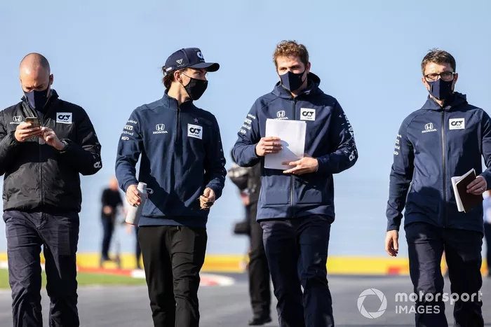 Pierre Gasly, AlphaTauri, recorre la pista