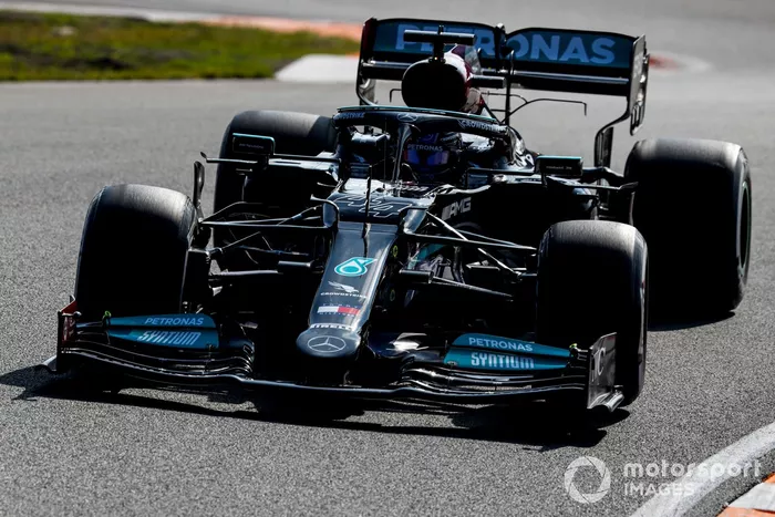 Lewis Hamilton, Mercedes W12