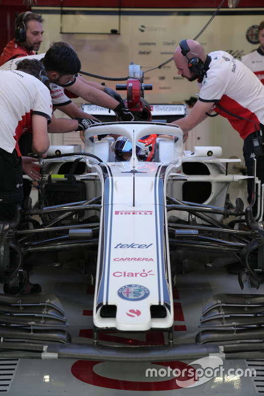 Tatiana Calderón, Sauber C37 piloto de prueba