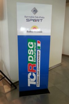 Insegna TCR DSG Endurance