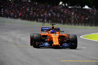 Fernando Alonso, McLaren MCL33 on the grid