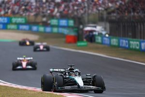 Lewis Hamilton, Ferrari, George Russell, Mercedes