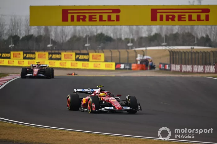 Charles Leclerc, Ferrari, Lewis Hamilton