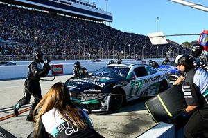 Chris Buescher, RFK Racing, BuildSubmarines.com Ford Mustang