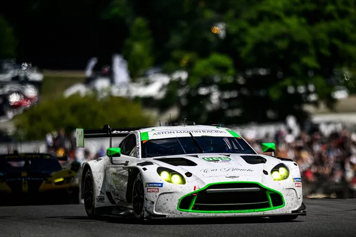 #068 White Aston Martin Vantage GT3 Evo: Marius Fossard, Valentin Hasse Clot, Trenton Estep