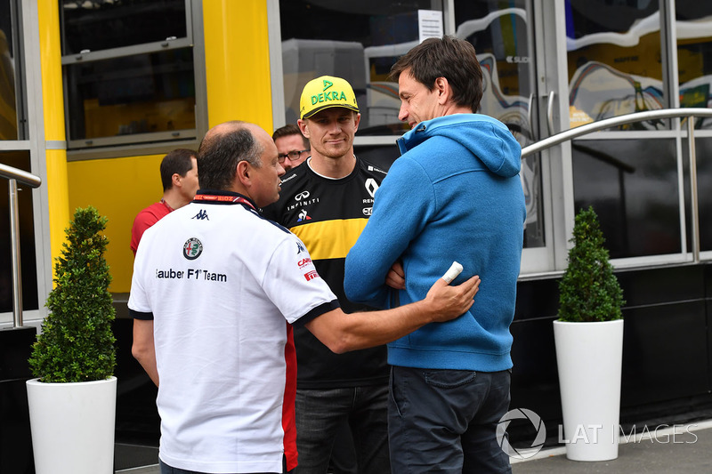 Frederic Vasseur, Sauber, Team Principal, Nico Hulkenberg, Renault Sport F1 Team and Toto Wolff, Mercedes AMG F1 Director of Motorsport