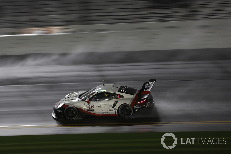 #912 Porsche Team North America Porsche 911 RSR, GTLM: Gianmaria Bruni, Laurens Vanthoor, Earl Bambe