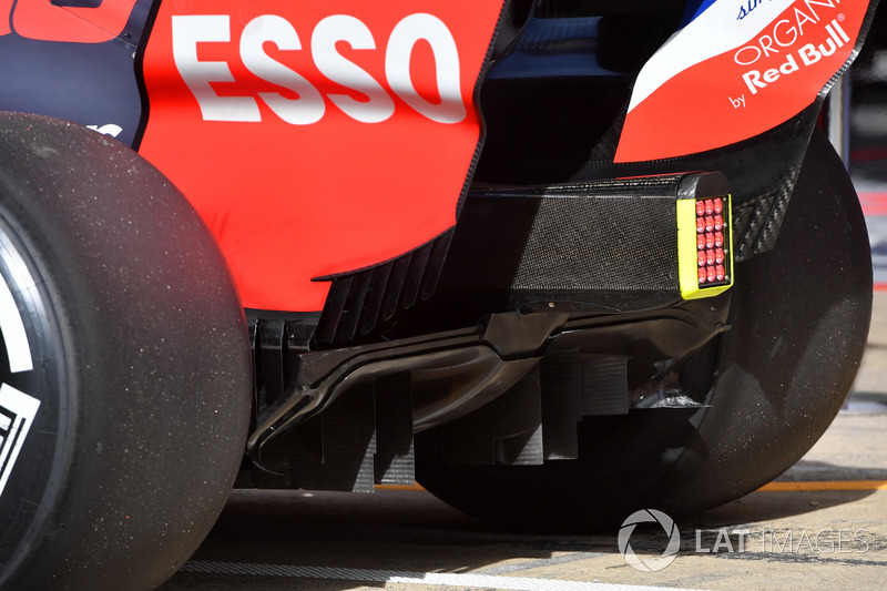 Red Bull Racing RB14 rear diffuser detail