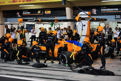 Фернандо Алонсо, McLaren MCL33