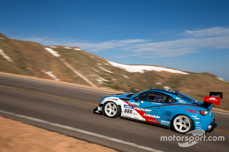 #886 Toyota 86: Rob Walker
