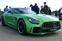 Mercedes-AMG GT R
