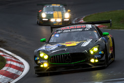 #88 Haribo Racing Team-AMG, Mercedes-AMG GT3: Uwe Alzen, Lance David Arnold; Maximilian Götz, Jan Se