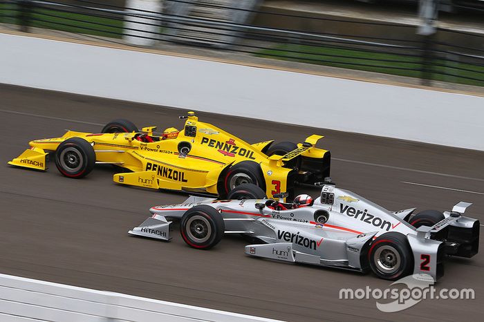 Helio Castroneves, Team Penske Chevrolet, Juan Pablo Montoya, Team Penske Chevrolet