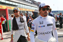 Фернандо Алонсо, McLaren на стартовой решетке