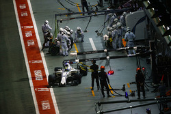 Felipe Massa, Williams FW40 leaves the pits