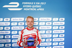 Felix Rosenqvist, Mahindra Racing, celebrates after qualifying with the Julisy Bar award