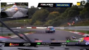 Verstappen lucha contra el tráfico en la clasificación de la NLS9