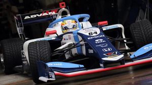 Súper Fórmula Ronda 4 - inicio de la carrera de Fuji