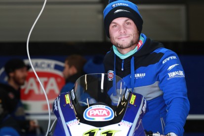 Sandro Cortese trotz Sturz schneller als Teamkollege Marco Melandri