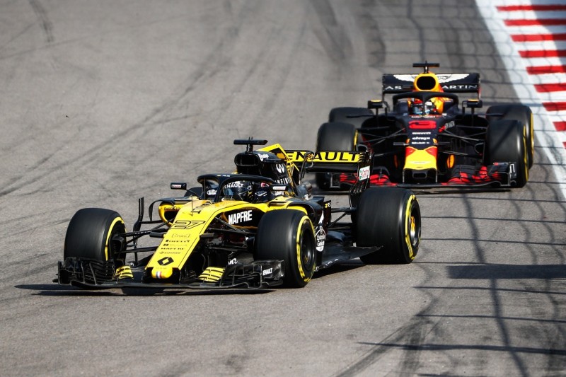 Ricciardo-Testsperre schmeichelt Renault: