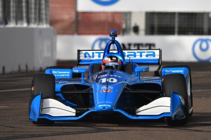 IndyCars Super-Rookie Rosenqvist fuhr halbes Rennen mit einer Hand
