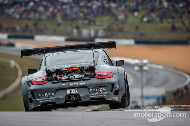 Team Falken Tire Porsche 911 GT3 RSR scores GT win at final ALMS Petit Le Mans