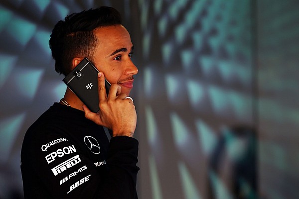 Hamilton no pierde el ritmo y se lleva el d&iacute;a