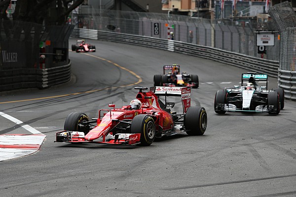 Vettel comemora 2º lugar e fala de dificuldade para se aproximar de Rosberg