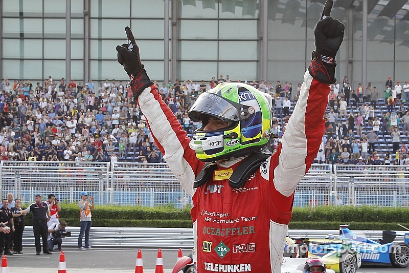 Vencedor da corrida Lucas di Grassi, Audi Sport ABT