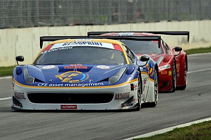 Cordoni al via a Monza con la Ferrari della Ombra