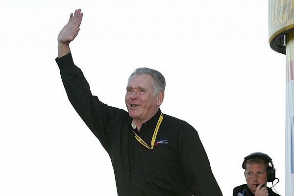 Fallece Buddy Baker, leyenda de NASCAR 