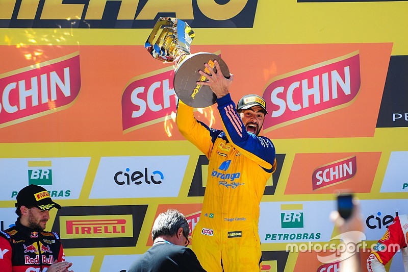 Thiago Camilo no pódio