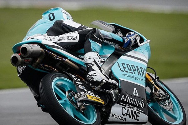 Kent se impone en Moto3