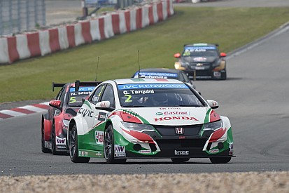 EL0 - Les Honda posent leurs marques à domicile